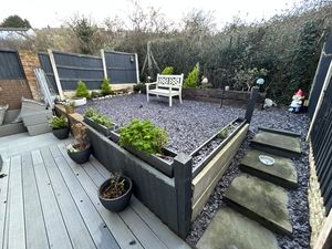 Photo 16- click for photo gallery